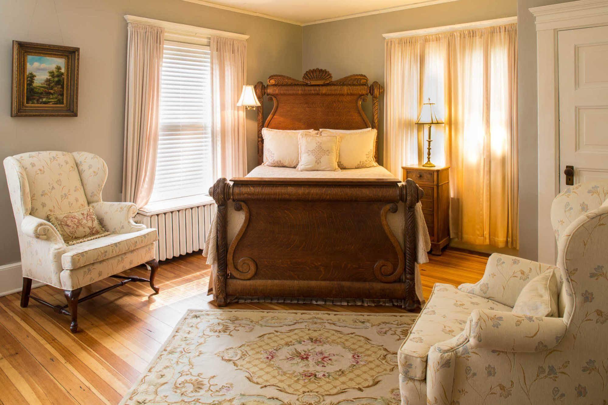 The Lion And The Rose Bed And Breakfast Asheville Exterior foto